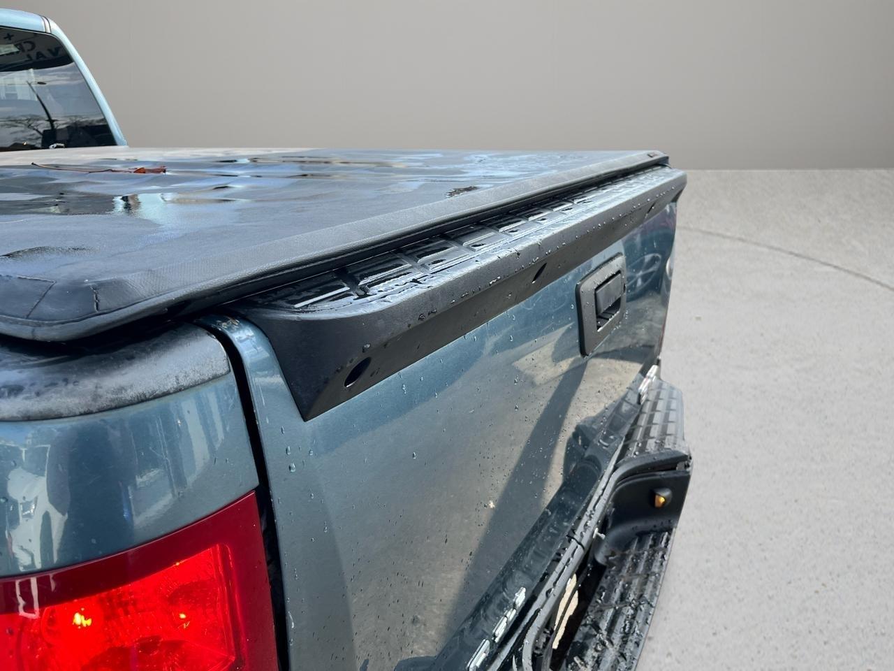 GMC Sierra 1500 4WD Ext Cab 143.5" SLE 2011