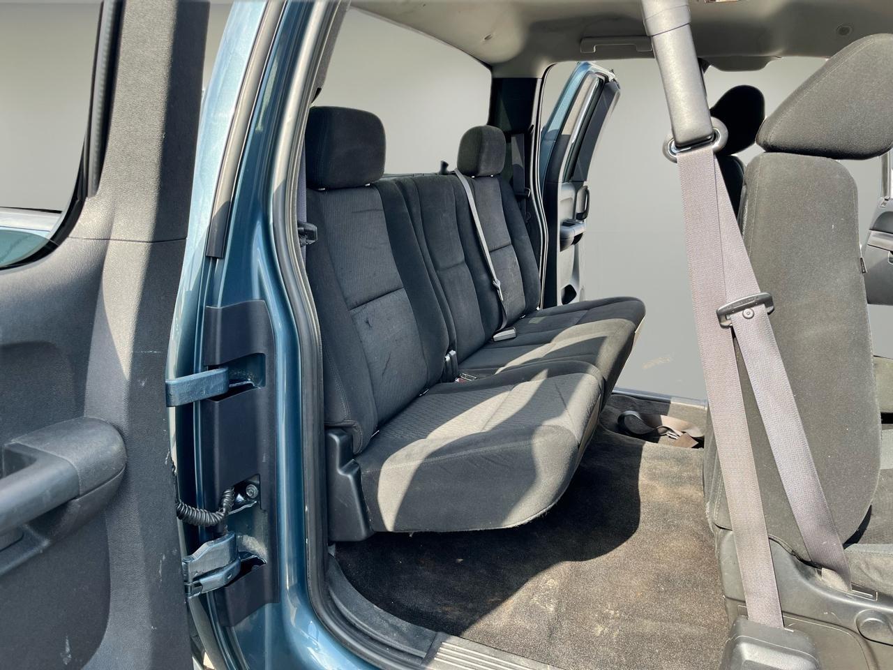 GMC Sierra 1500 4WD Ext Cab 143.5" SLE 2011