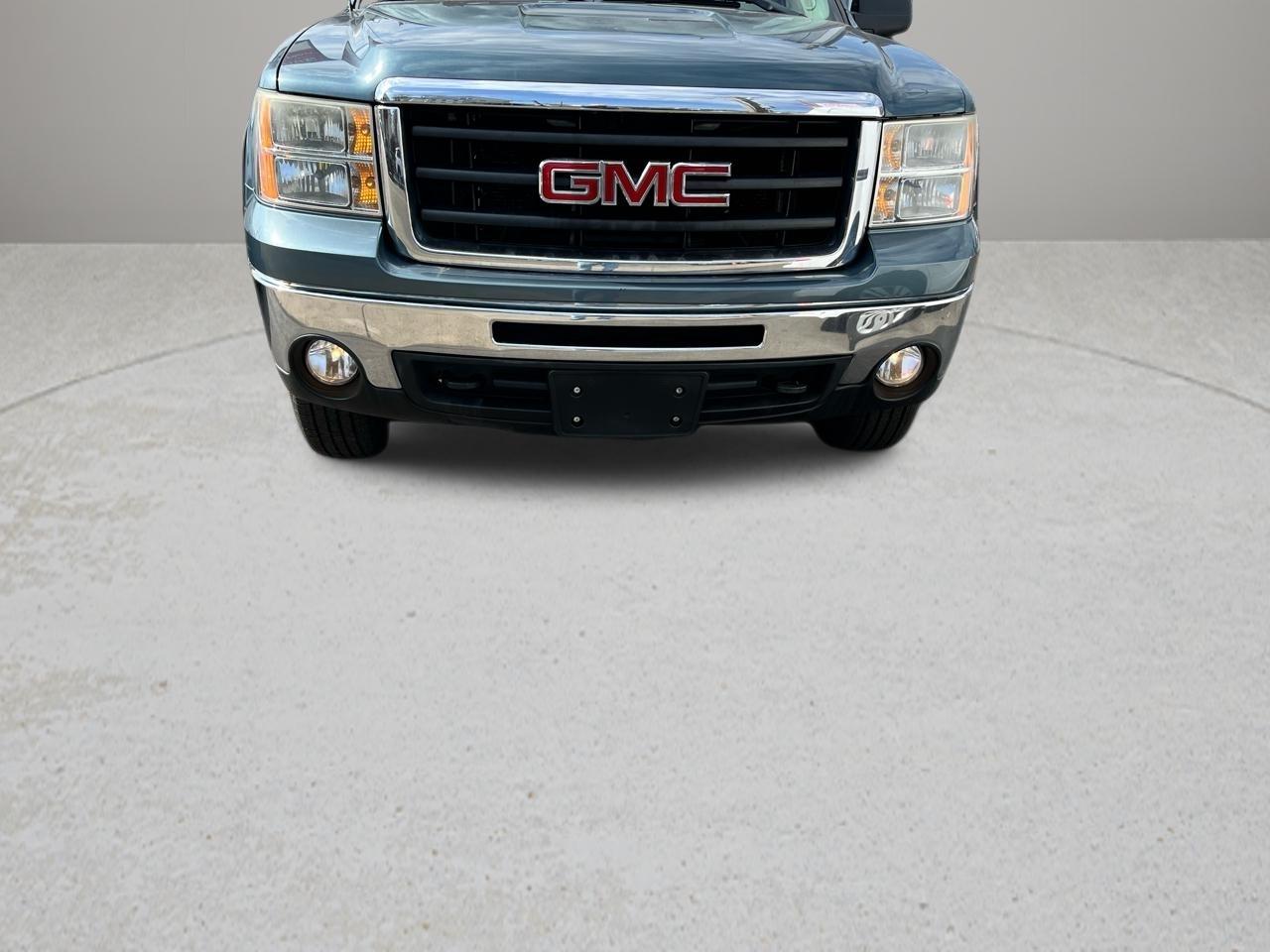 GMC Sierra 1500 4WD Ext Cab 143.5" SLE 2011
