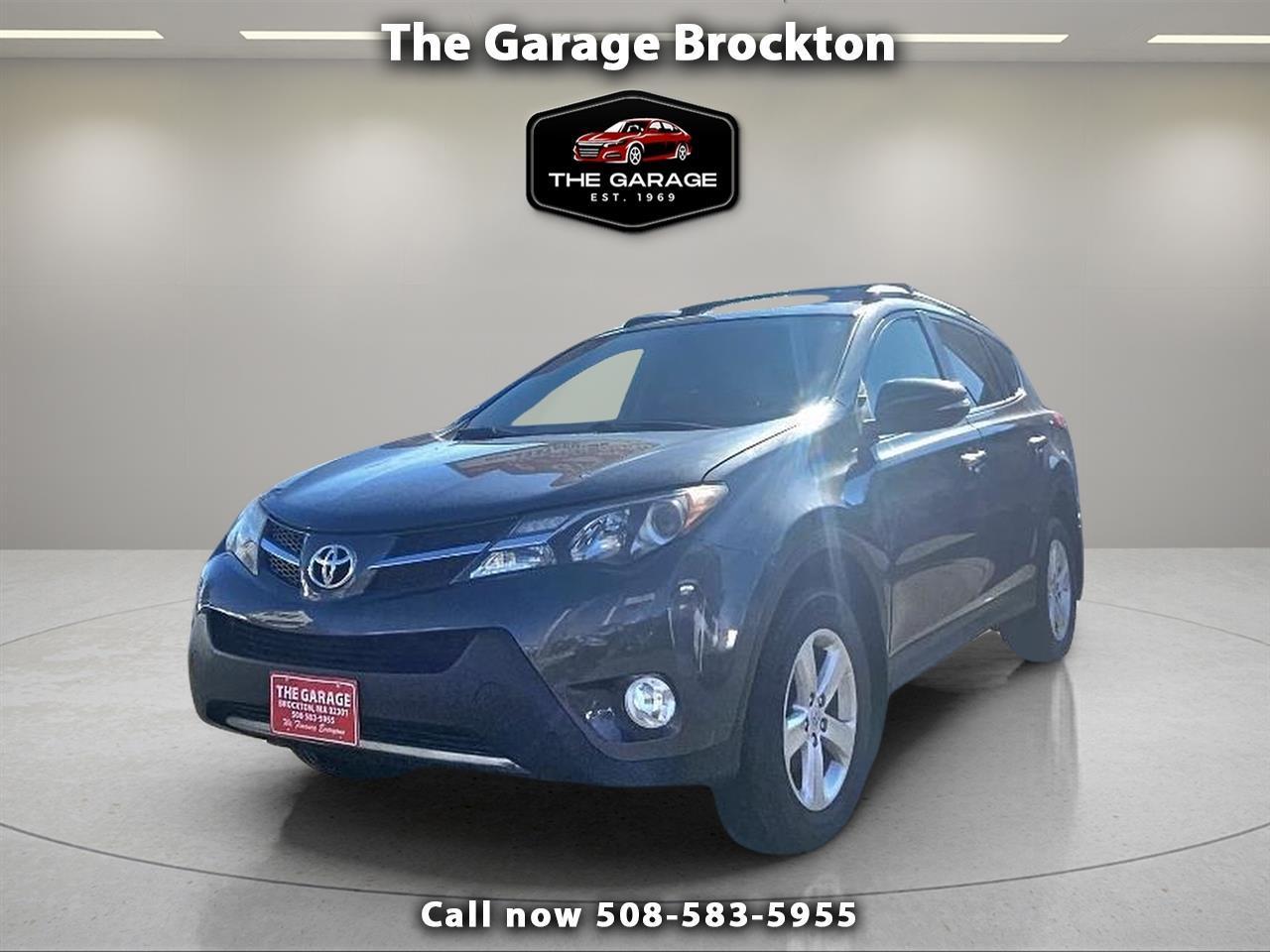 Toyota RAV4 AWD 4dr XLE (Natl) 2014