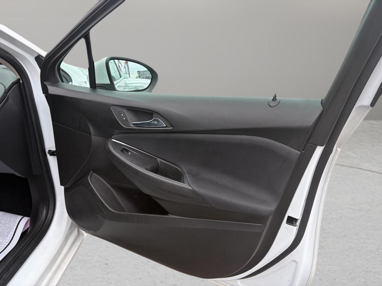 Chevrolet Cruze 4dr Sdn 1.4L LT w/1SD 2018