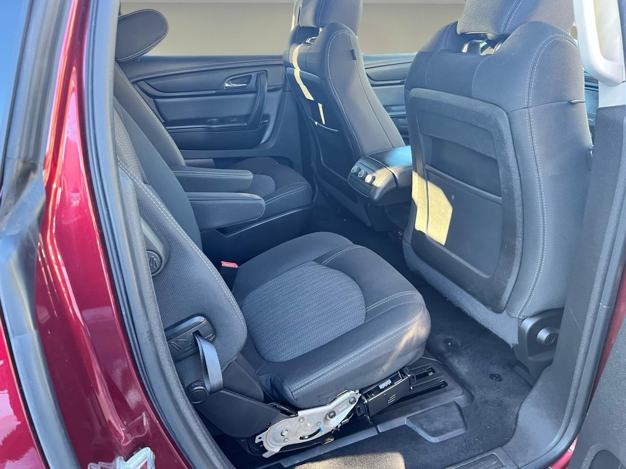 Chevrolet Traverse 4dr LT w/1LT 2016