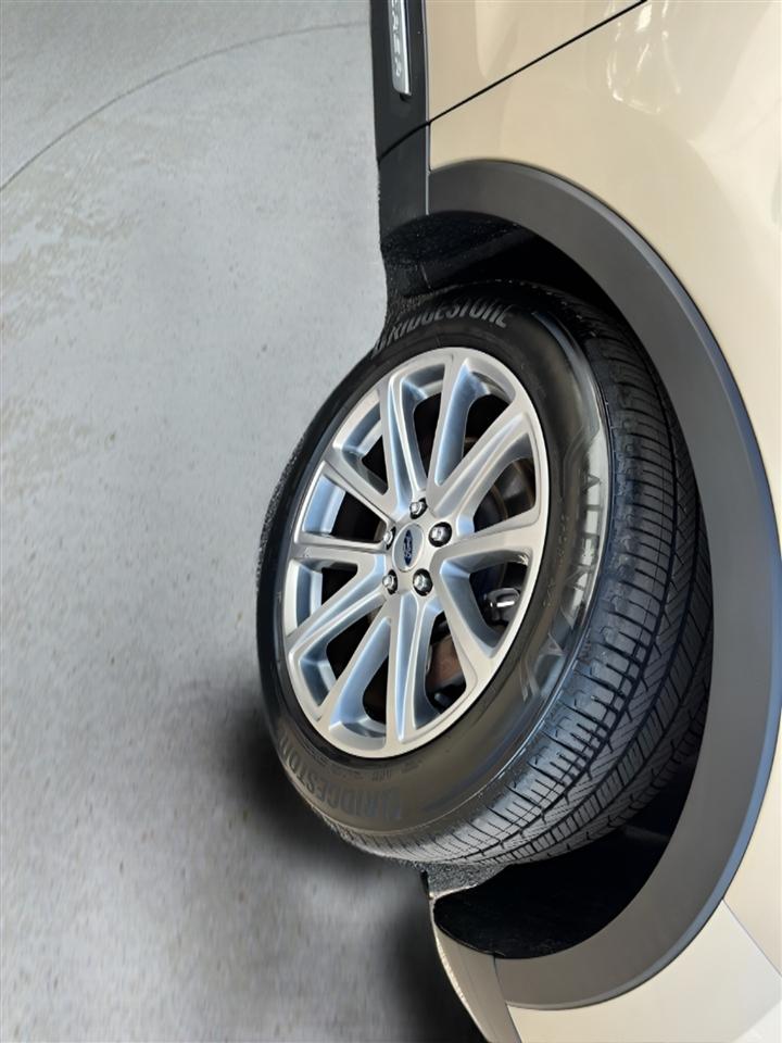 Ford Explorer Limited 4WD 2017