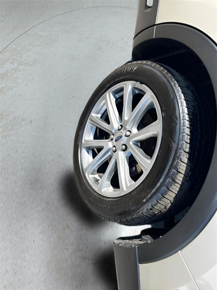 Ford Explorer Limited 4WD 2017