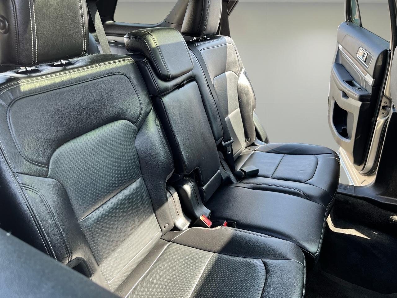 Ford Explorer Limited 4WD 2017