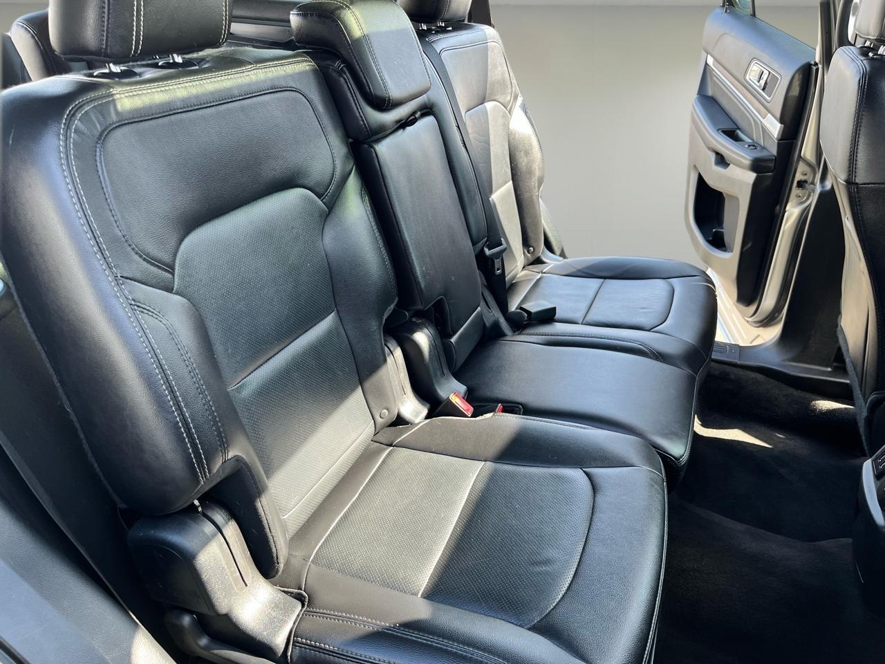 Ford Explorer Limited 4WD 2017