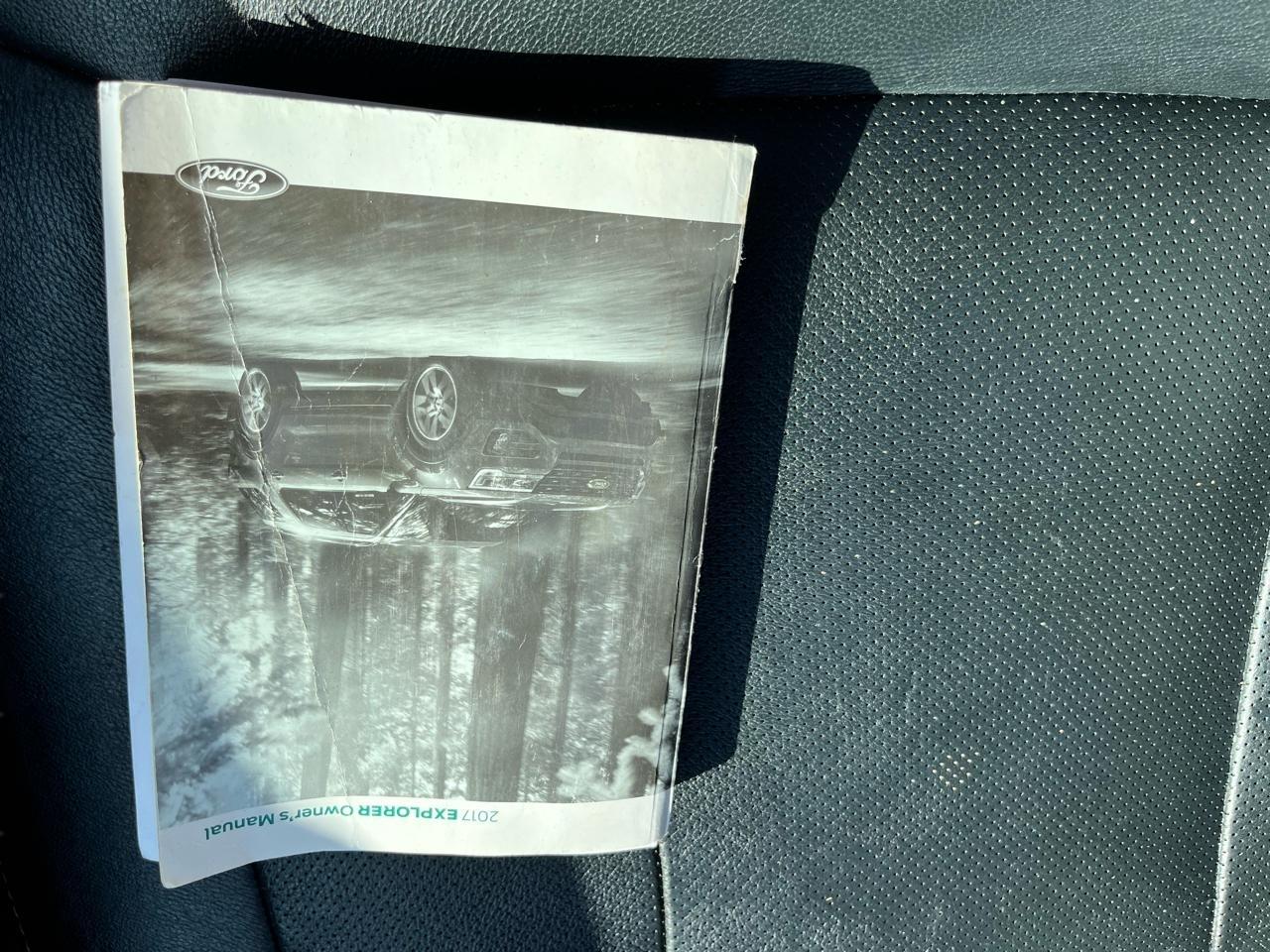 Ford Explorer Limited 4WD 2017