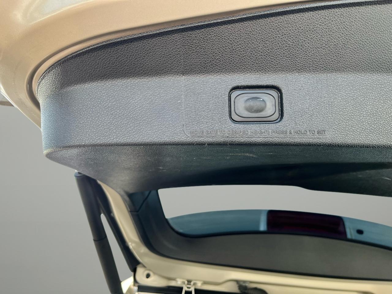 Ford Explorer Limited 4WD 2017