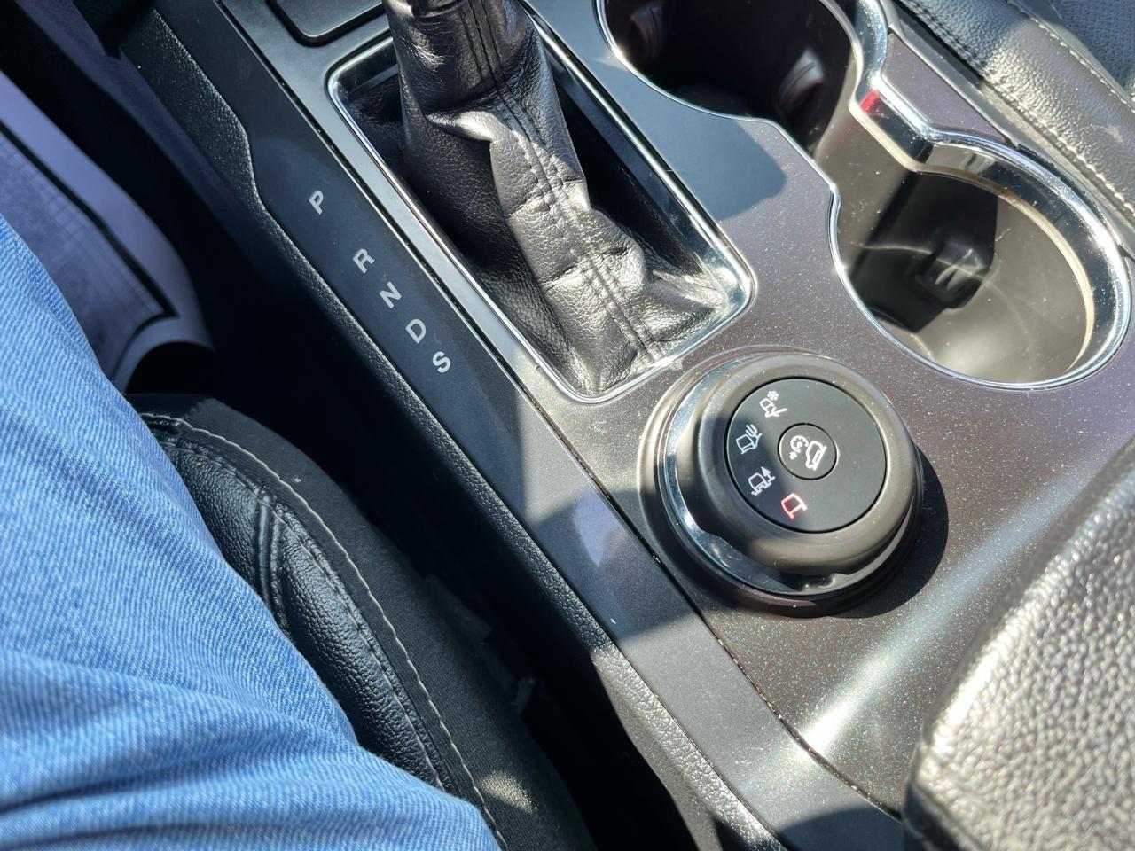 Ford Explorer Limited 4WD 2017