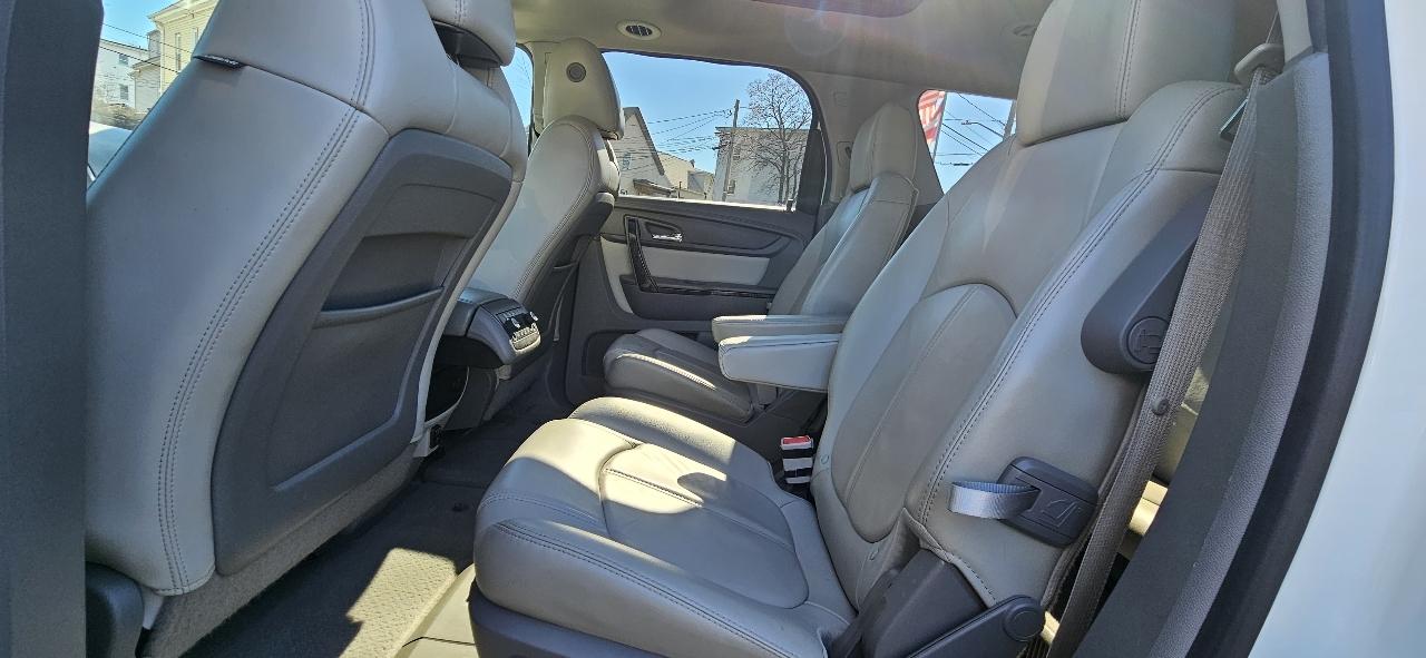 GMC Acadia AWD 4dr SLT w/SLT-1 2015