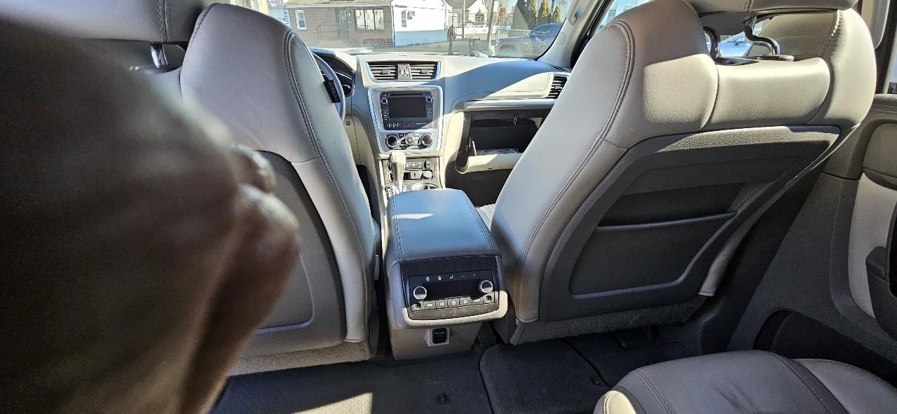 GMC Acadia AWD 4dr SLT w/SLT-1 2015