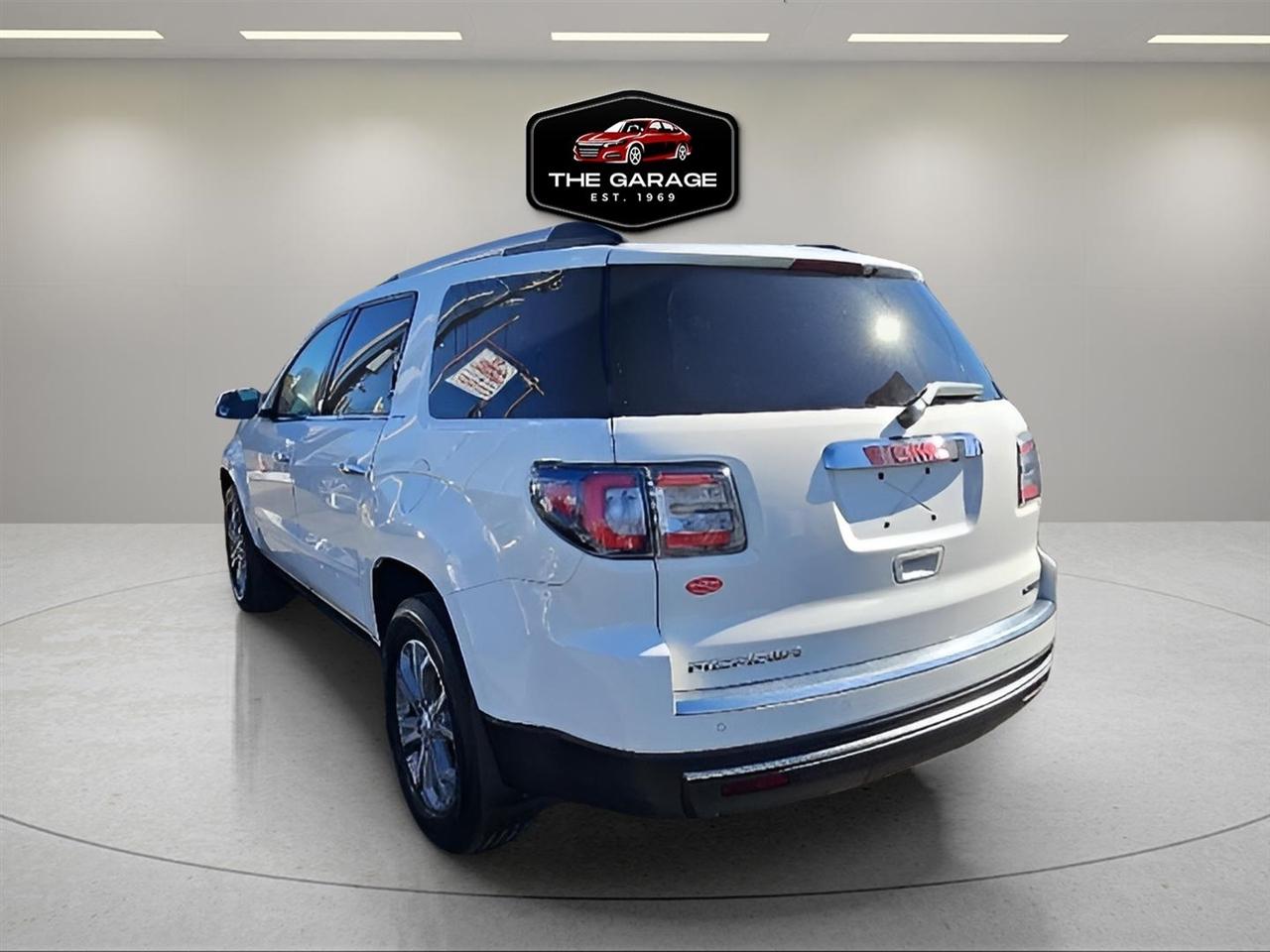 GMC Acadia AWD 4dr SLT w/SLT-1 2015