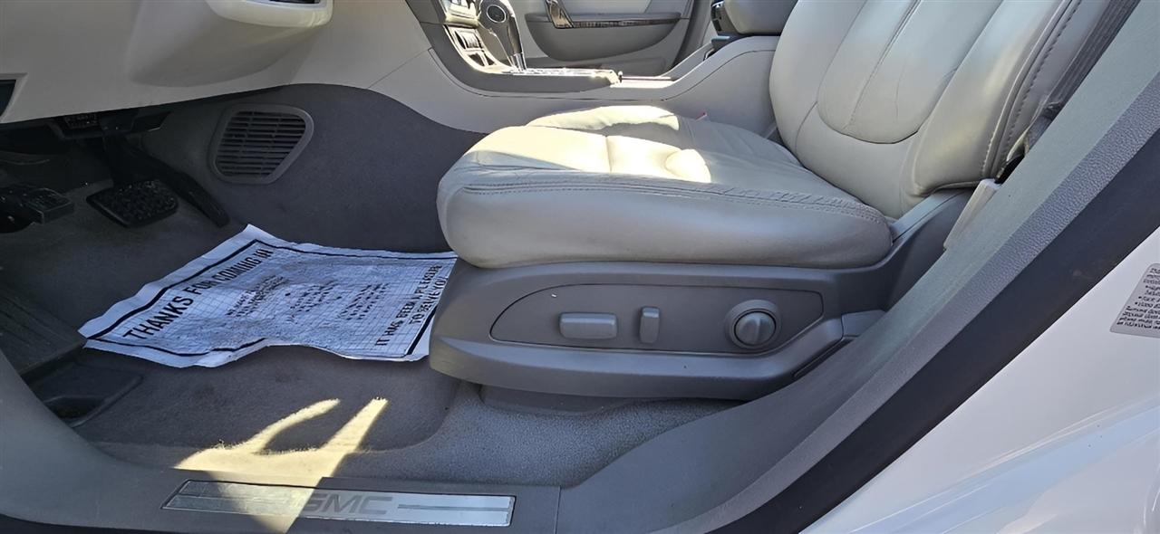 GMC Acadia AWD 4dr SLT w/SLT-1 2015