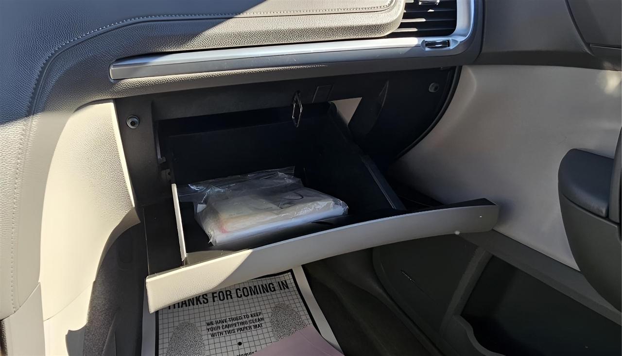 GMC Acadia AWD 4dr SLT w/SLT-1 2015