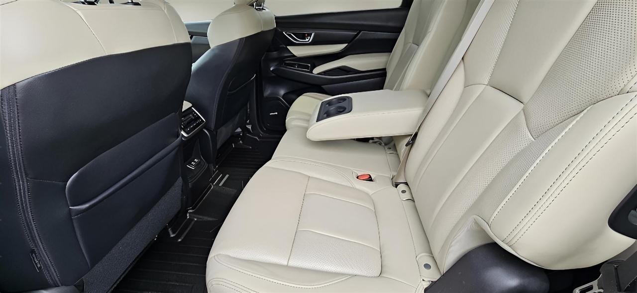 Subaru Ascent Limited 8-Passenger 2021