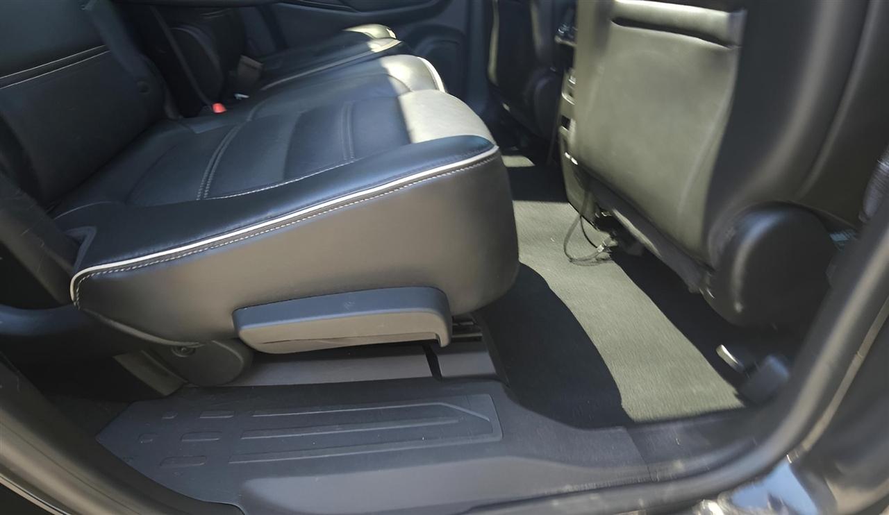 GMC Acadia AWD 4dr Denali 2017