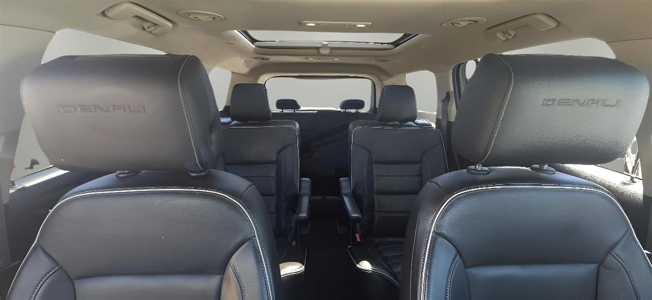 GMC Acadia AWD 4dr Denali 2017