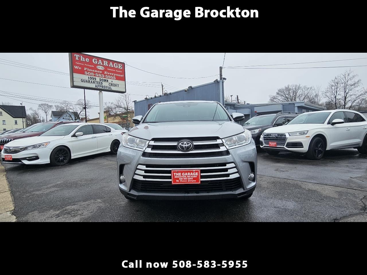 Toyota Highlander LE V6 AWD (Natl) 2018