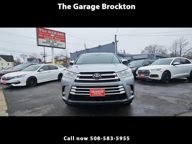 Silver 2018 Toyota Highlander LE AWD SUV / Crossover All-Wheel Drive