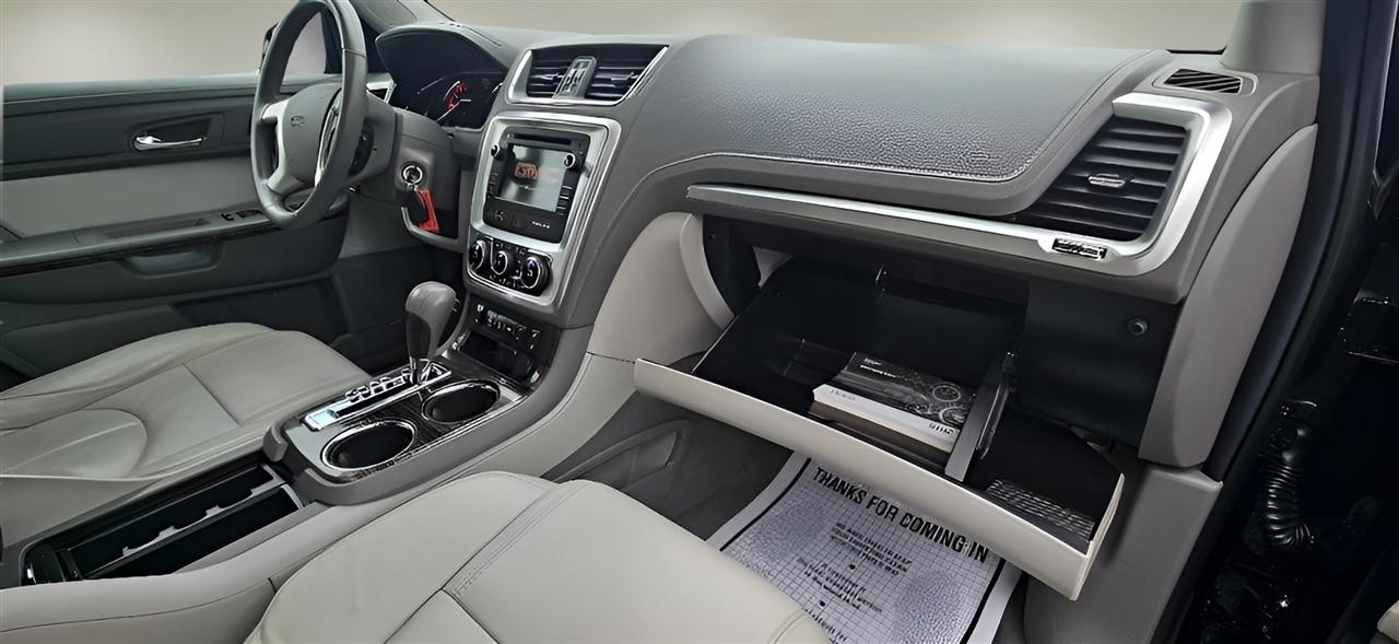 GMC Acadia AWD 4dr SLT w/SLT-1 2016