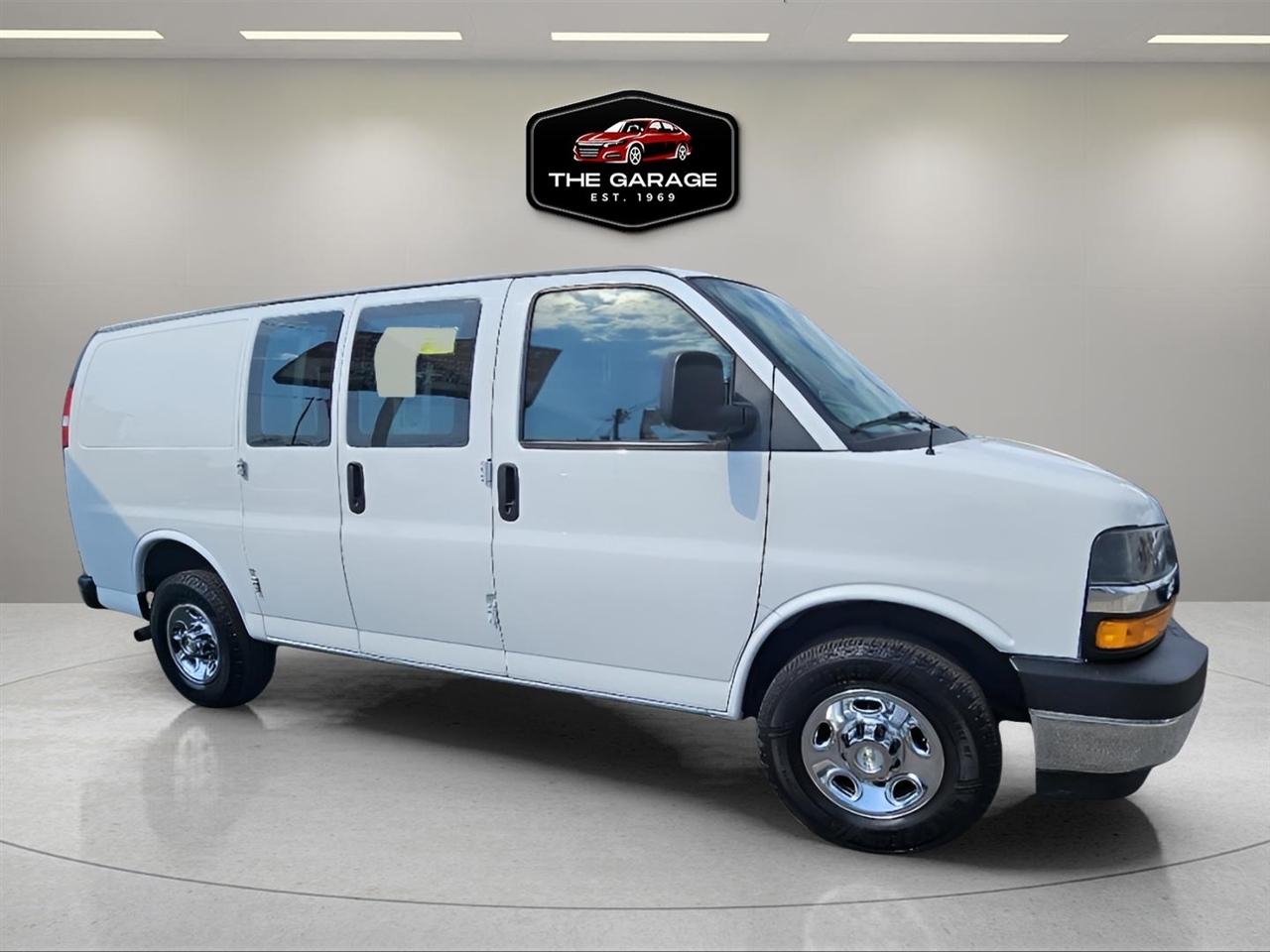 Chevrolet Express Cargo Van  2022