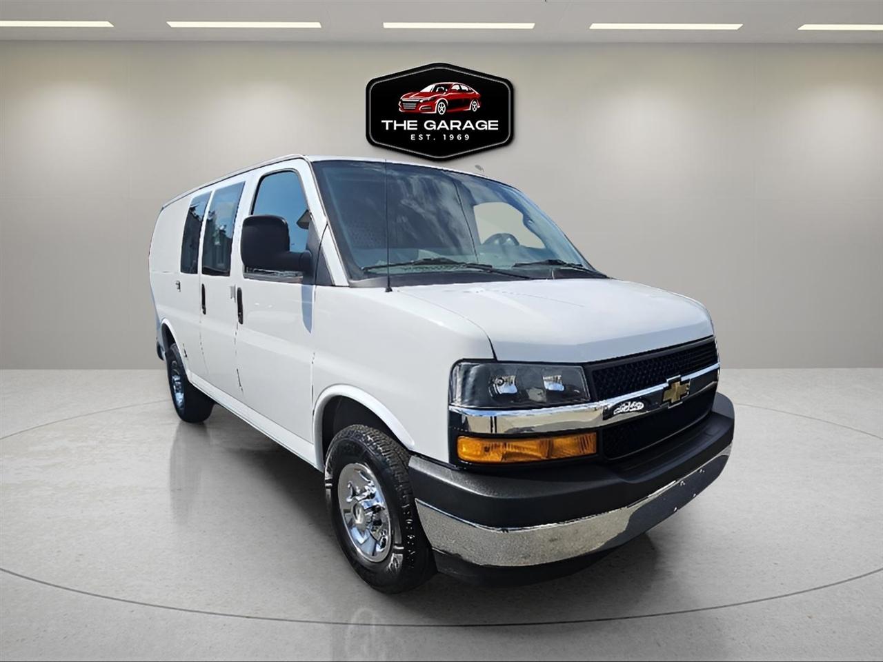 Chevrolet Express Cargo Van  2022
