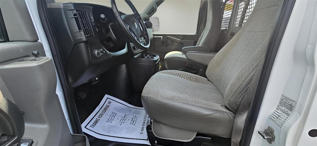 Chevrolet Express Cargo Van  2022