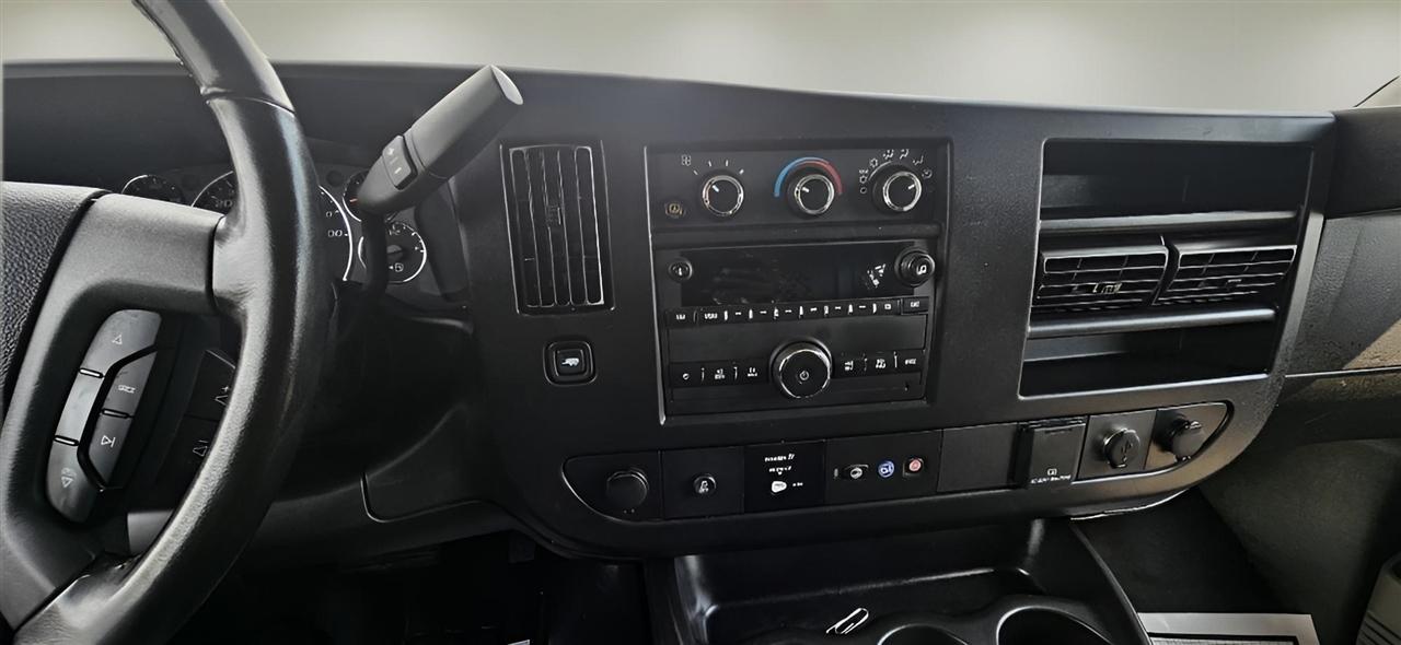 Chevrolet Express Cargo Van  2022