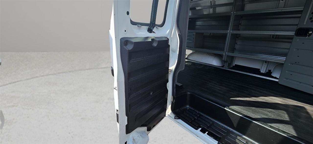 Chevrolet Express Cargo Van  2022