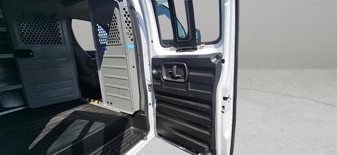 Chevrolet Express Cargo Van  2022
