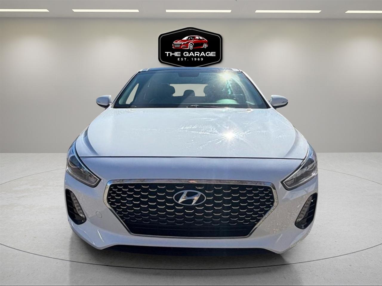 Hyundai Elantra GT Auto 2020