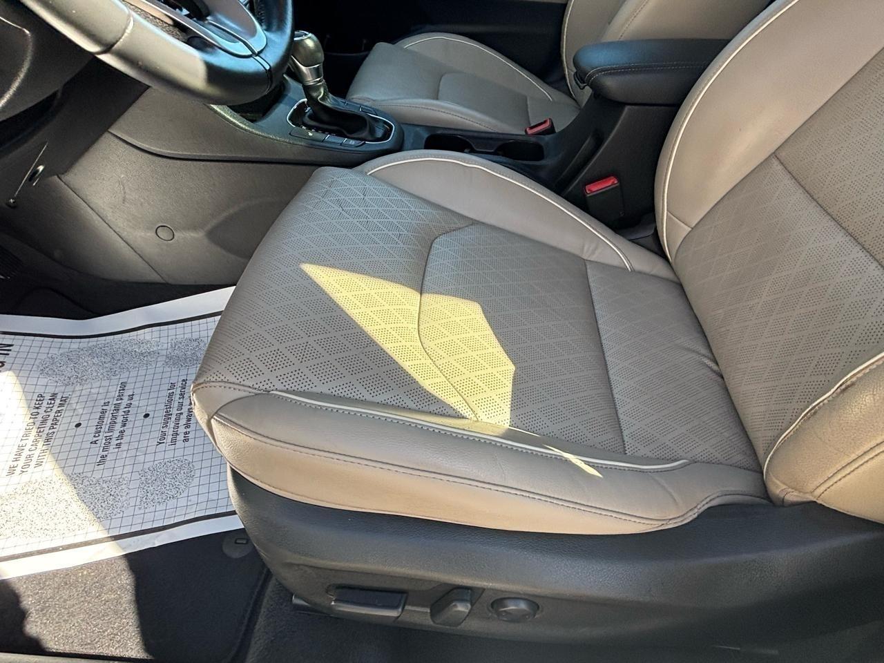 Hyundai Elantra GT Auto 2020