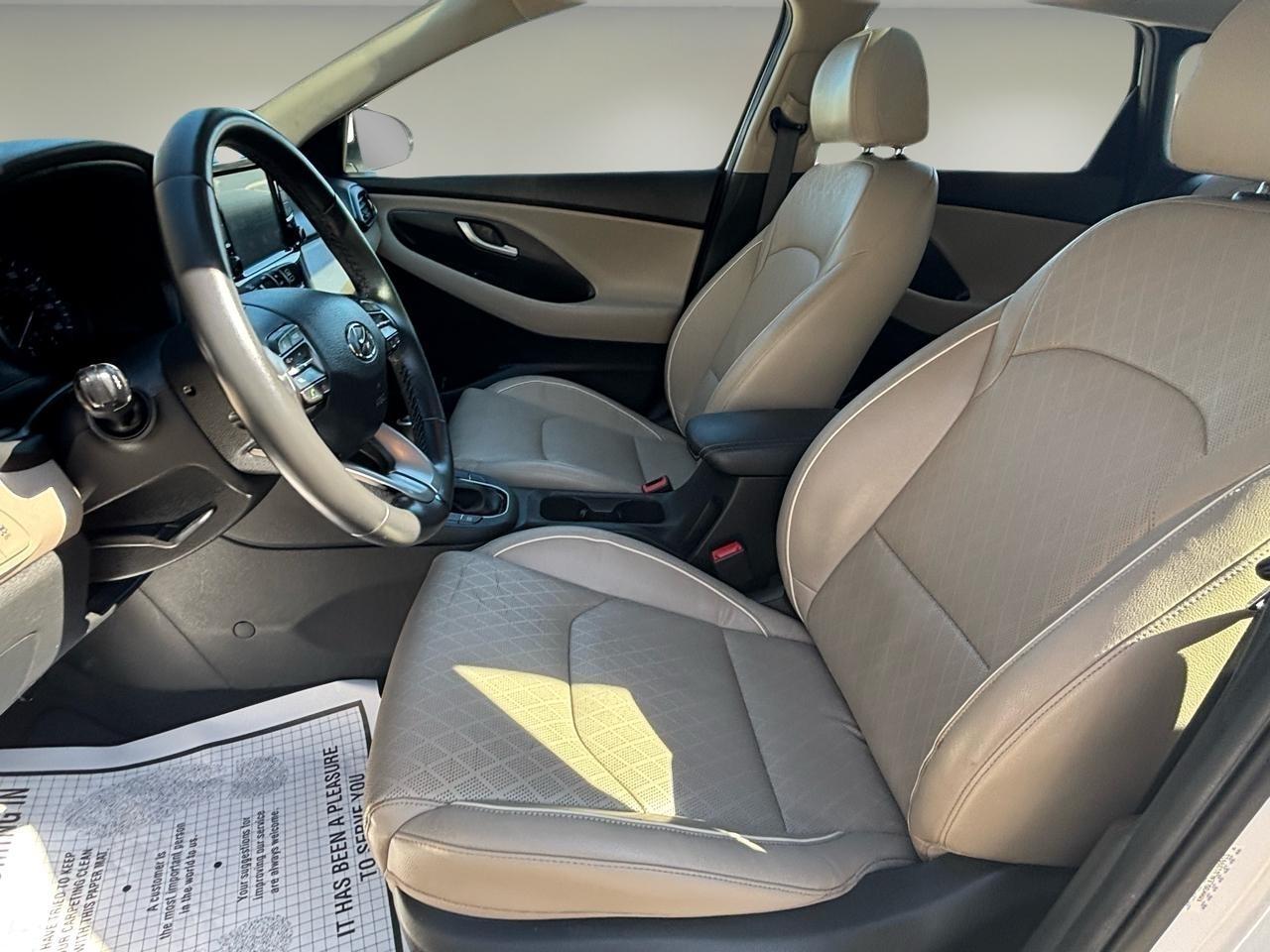 Hyundai Elantra GT Auto 2020