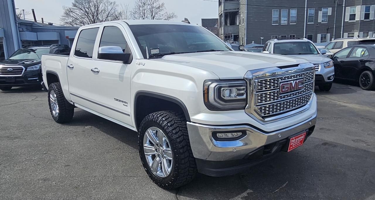 GMC Sierra 1500 4WD Crew Cab 143.5" SLT 2018