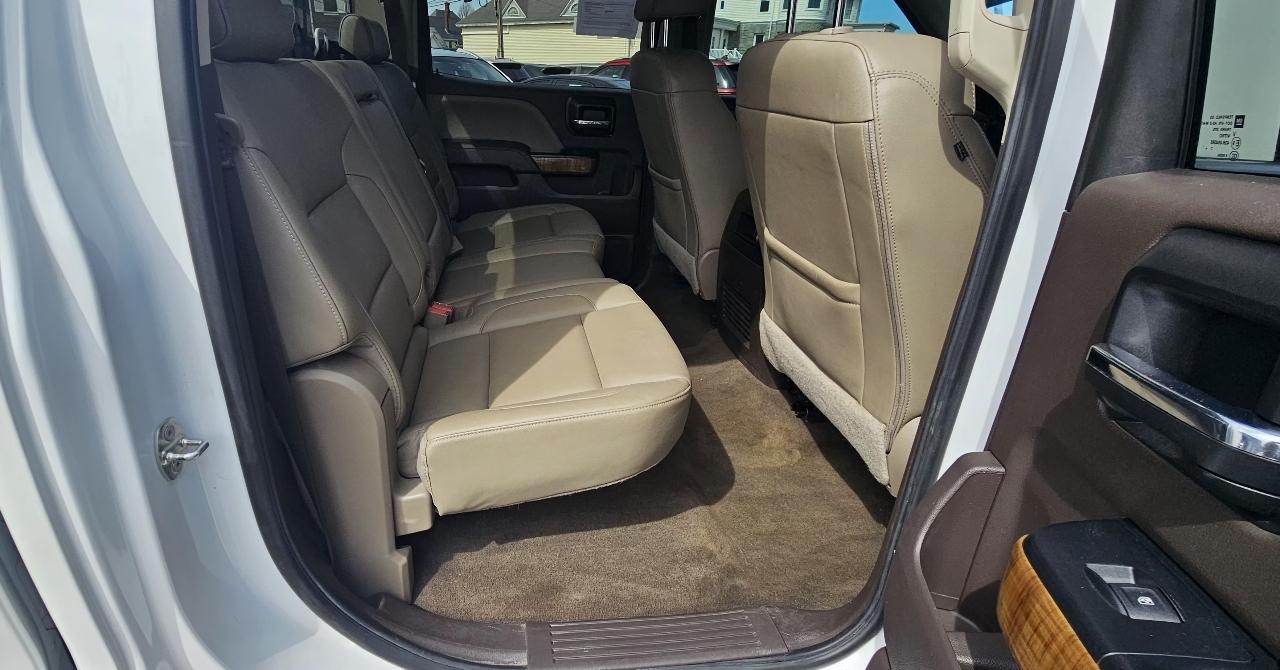 GMC Sierra 1500 4WD Crew Cab 143.5" SLT 2018