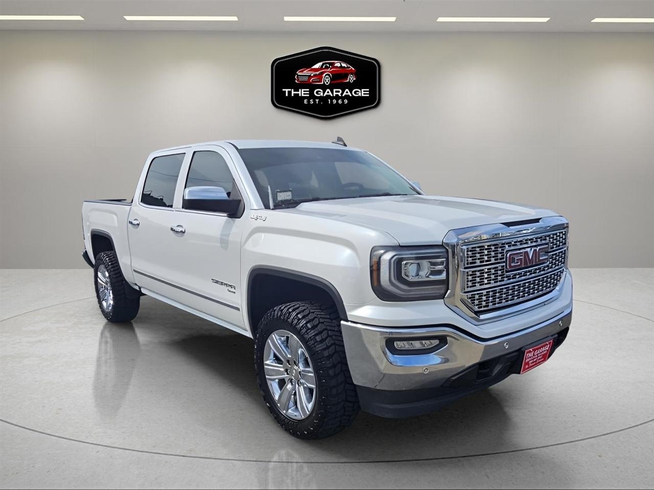 GMC Sierra 1500 4WD Crew Cab 143.5" SLT 2018