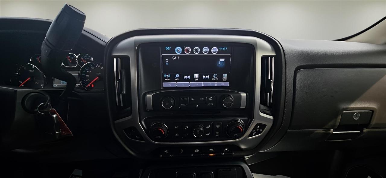 GMC Sierra 1500 4WD Crew Cab 143.5" SLT 2018