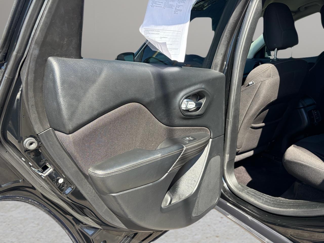 Jeep Cherokee Latitude 4x4 2017