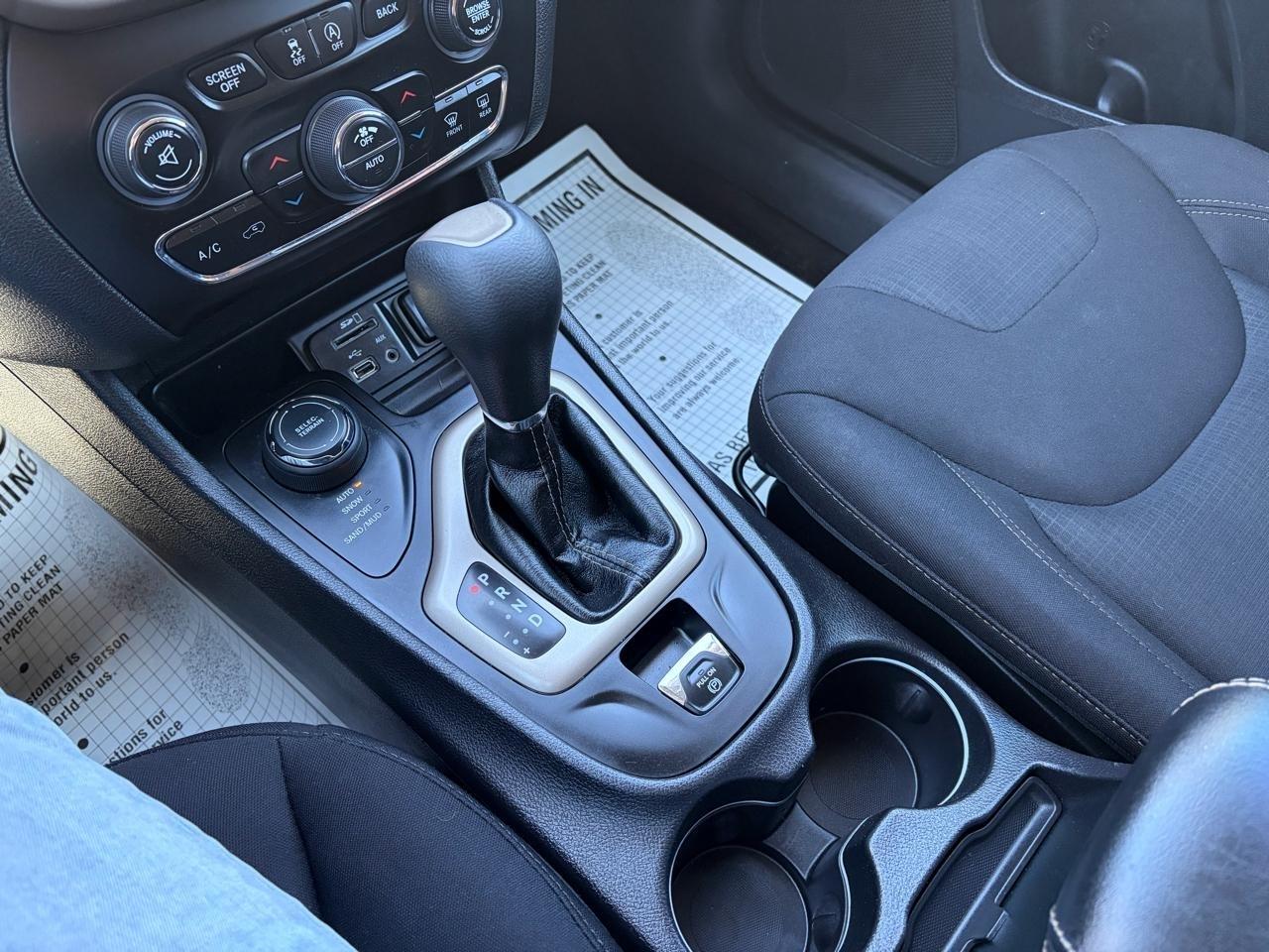 Jeep Cherokee Latitude 4x4 2017