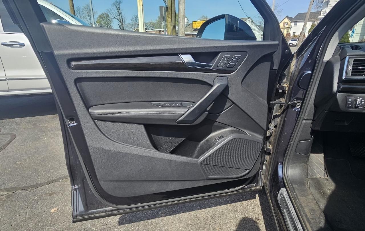 Audi Q5 Premium Plus 45 TFSI quattro 2019