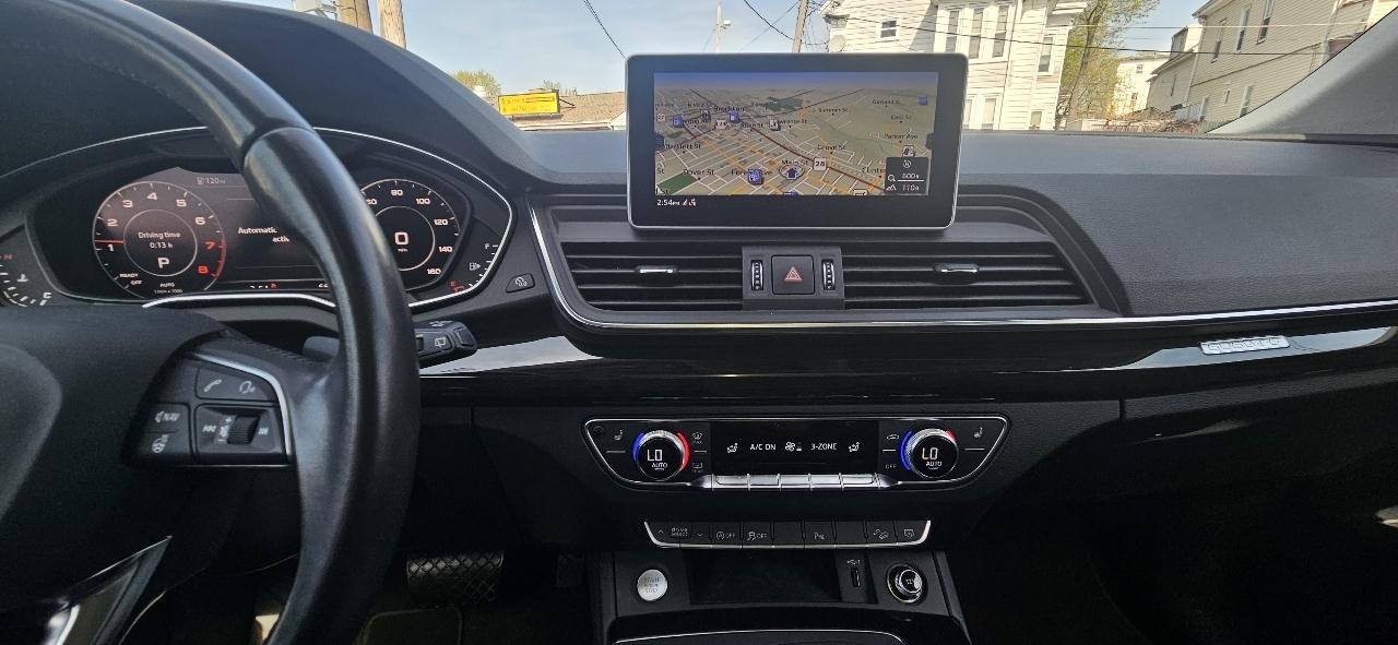 Audi Q5 Premium Plus 45 TFSI quattro 2019