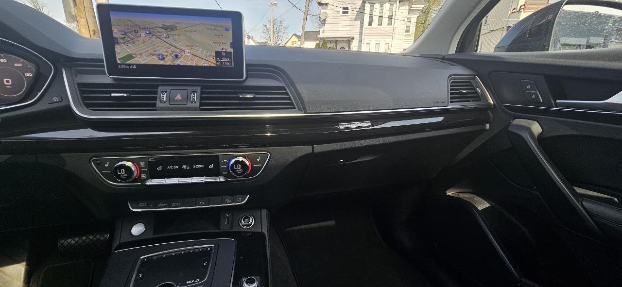 Audi Q5 Premium Plus 45 TFSI quattro 2019