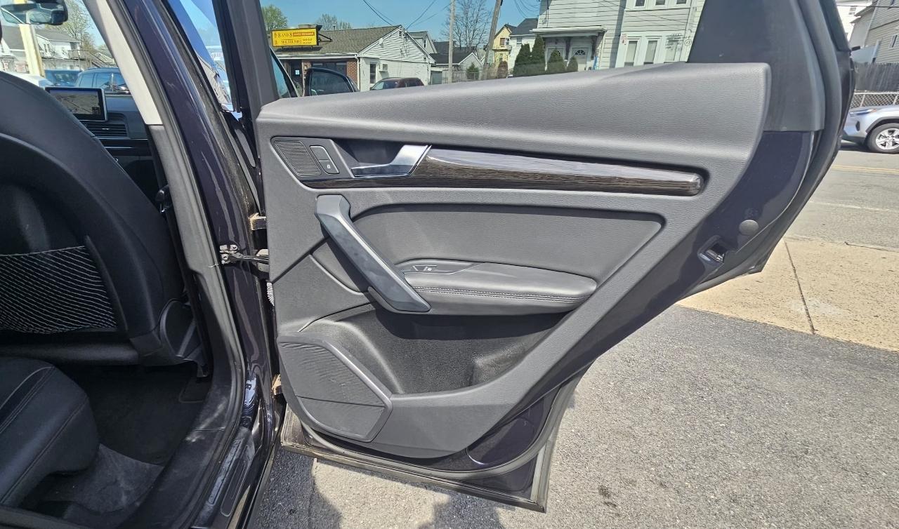 Audi Q5 Premium Plus 45 TFSI quattro 2019