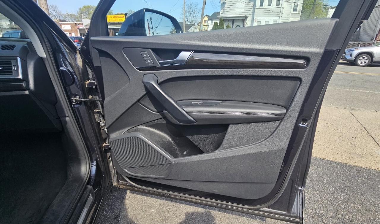 Audi Q5 Premium Plus 45 TFSI quattro 2019