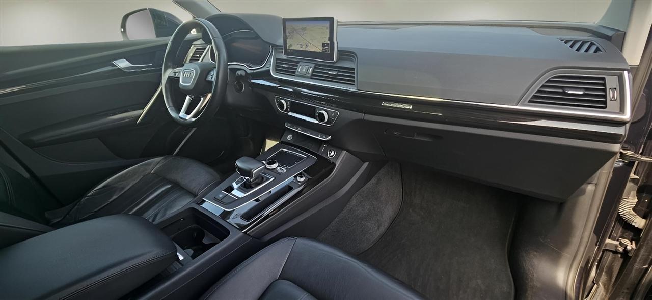 Audi Q5 Premium Plus 45 TFSI quattro 2019