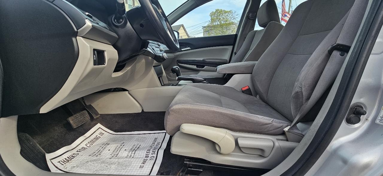 Honda Accord Sdn 4dr I4 Auto LX 2011