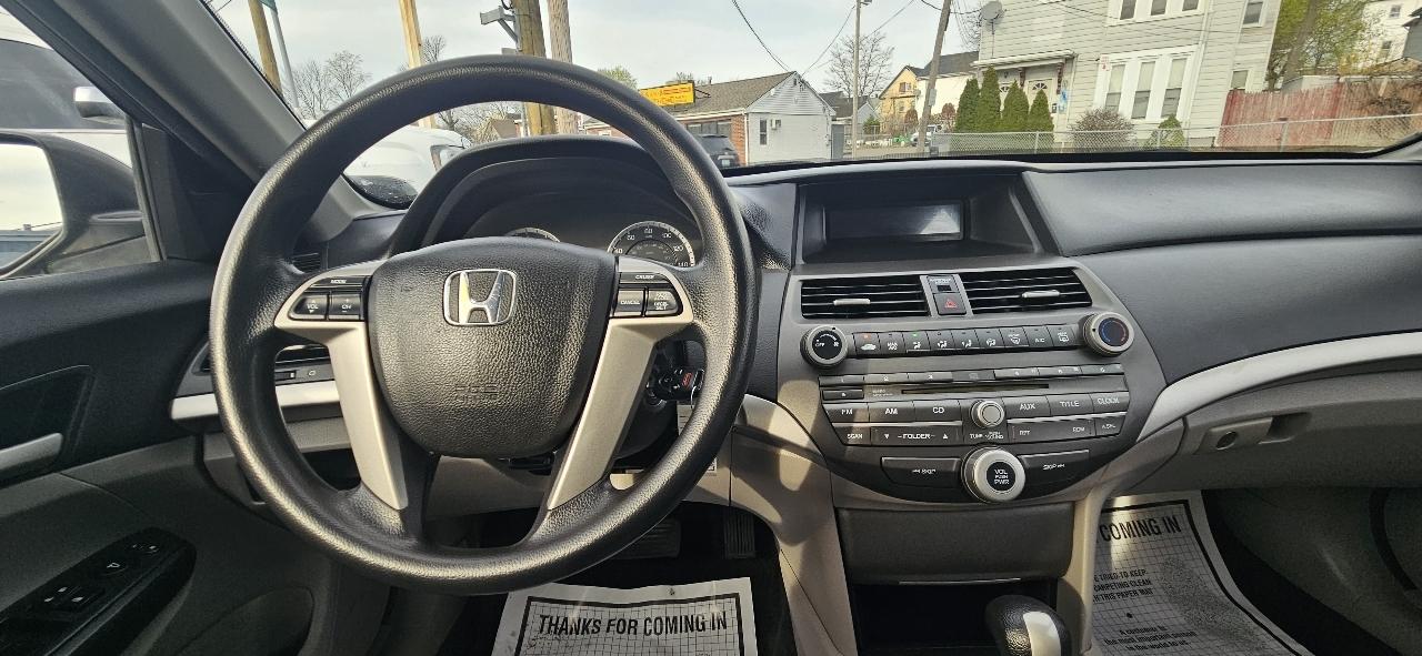 Honda Accord Sdn 4dr I4 Auto LX 2011