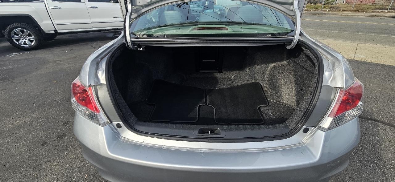 Honda Accord Sdn 4dr I4 Auto LX 2011