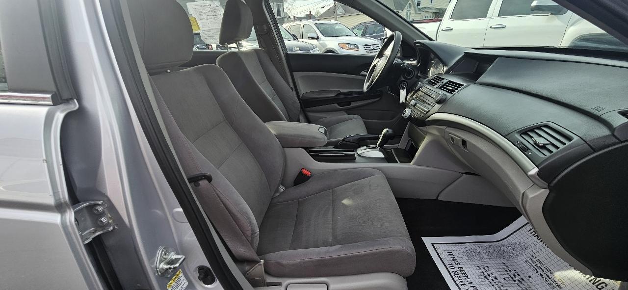 Honda Accord Sdn 4dr I4 Auto LX 2011