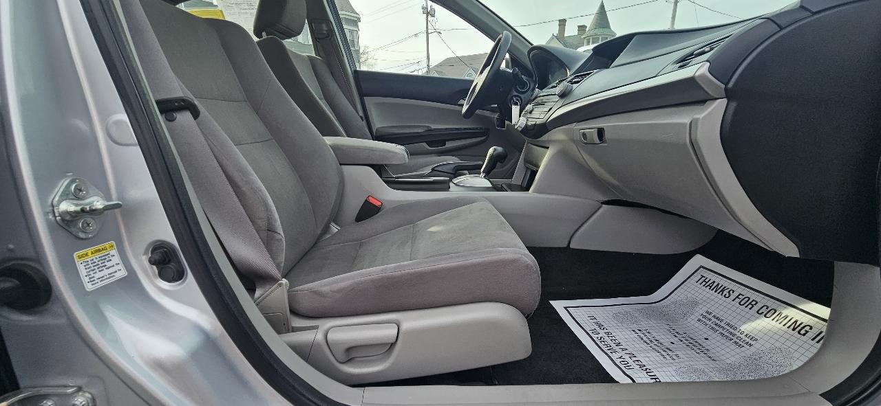 Honda Accord Sdn 4dr I4 Auto LX 2011